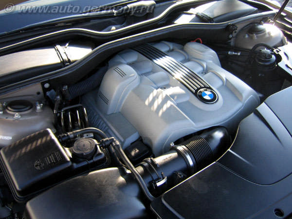 BMW 745 Li (106)